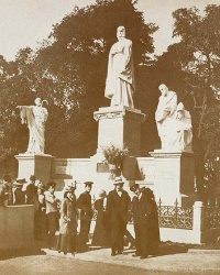 Памятник княгине Ольге, Андрею Первозванному, Кириллу и Мефодию