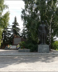 Братская могила советских воинов в с.Ольховке Харьковской обл.