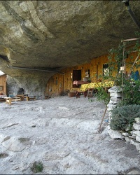 Пещерный монастырь Челтер-Коба. Тарапаны на Джениче-Бурун. 