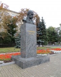 Памятник Т.Г.Шевченко в Житомире