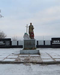 Воинский мемориал в поселке Новгородское-2 (Железное)