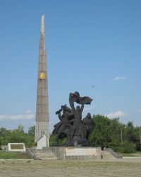 Памятник воинам-освободителям в Луганске