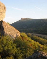 Камень отделился.Тайник