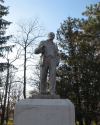 Памятник Ленину в Новоселовке