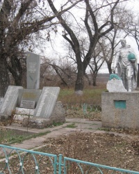 Воинский мемориал в селе Новоселовка