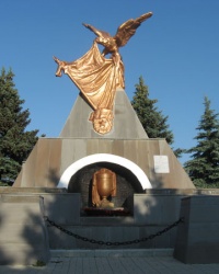Мемориальный комплекс "Острая Могила" в Луганске