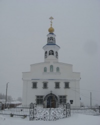 Свято-Николаевский храм в городе Снежное