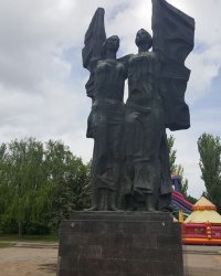 Памятник советско-болгарской дружбе в Ростове-на-Дону