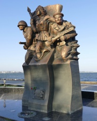 Памятник морским десантникам в г.Керчи