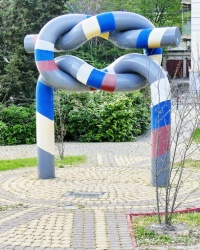Памятник Дружбе народов в г.Керчи