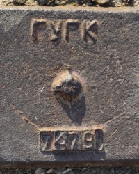 Репер №7479 на г.Халикин-Тепеси возле пос.Лазурное