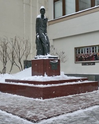 Памятник А.П.Чехову в г.Москве