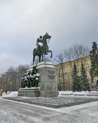 Памятник М.И.Кутузову в г.Москве