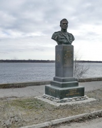 Памятник А.П.Бересту в г.Волгограде