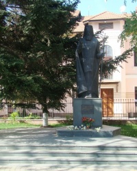 Памятник Святителю Луке (Войно-Ясенецкому) в г.Симферополь