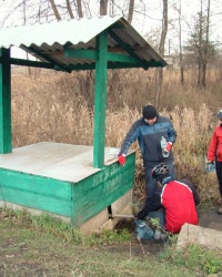 Родник в с.Червоный шахтер (Изюмский р-н)