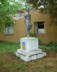 Памятник З.Космодемьянской в г.Одесса