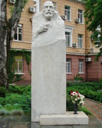 Памятник В.П.Филатову в г.Одесса