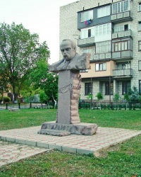 Памятник Т.Г.Шевченко в пгт.Сарата