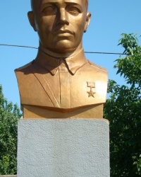 Памятник ГСС М.И.Баринову в г.Татарбунары