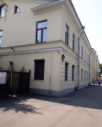 Церковный дом в г. Санкт-Петербурге