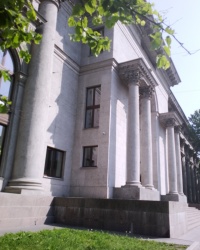 Дом пушнины в г. Санкт-Петербурге