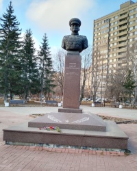 Памятник Г.К.Жукову в г.Тольятти