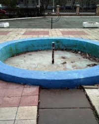 Заброшенный фонтан в г. Орске