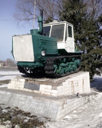 Памятник «Трудяга дизель» в г. Перми