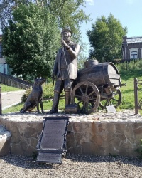 Памятник водовозу в г.Коломне