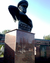 Памятник Г.К.Жукову в г. Малоярославце