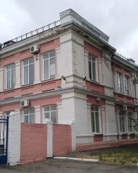 Здание бывшего реального училища в г. Камиенске-Швхтинском 