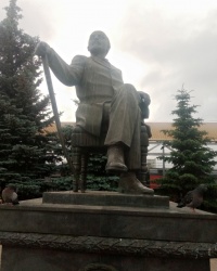 Памятник С.И.Мамонтову в г. Сергиевом Посаде