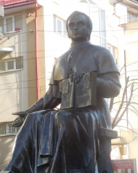 Памятник А.В.Духновичу в г.Мукачево