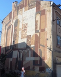 Граффити на доме № 4 по ул.Федорова в г.Мукачево