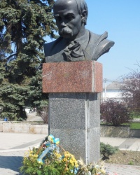 Памятник Т.Г.Шевченко в г.Мукачево