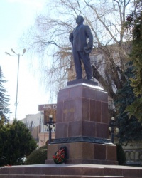 Памятник В.И.Ленину в г.Кисловодске
