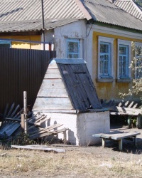 Колодец у дома № 35 по ул.Жовтневой в пос.Ясиновке г.Макеевки