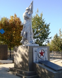 Воинский мемориал на братской могиле в пос.Ясиновке г.Макеевки