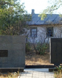 Воинский мемориал в пос.Землянки г.Макеевки