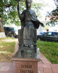Памятник княгине Ольге в МАУП