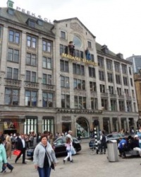 Музей восковых фигур Мадам Тюссо в Амстердаме (Нидерланды)