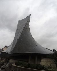 Церковь  Жанны д`Арк в Руане (Франция)