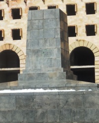 Памятник В.И.Ленину в г.Сухуме (снесен)