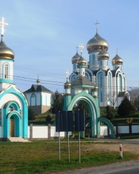 Красногорский мужской монастырь в честь Всех Святых в с.Лавки