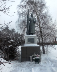 Братская могила советских воинов на территории храма в г.Донецк
