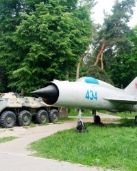 Военная техника в парке Победы г.Арзамаса
