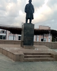 Памятник В.И.Ленину в г.Серпухове