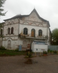    Здание монастырской гостиницы в г.Ростове Великом
