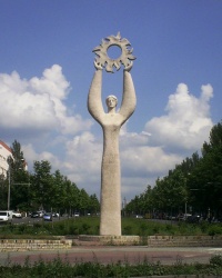 Скульптура "Во славу Науки"